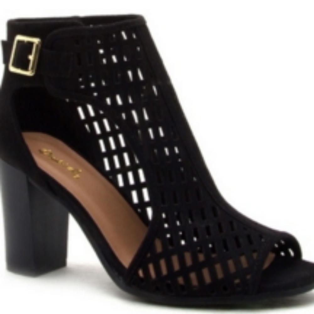 New:Suede Block Heels